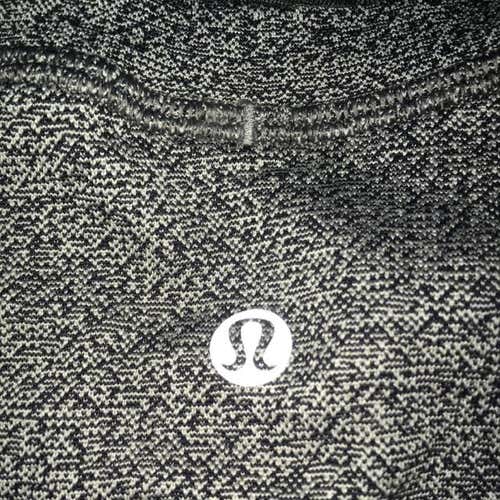 XL LULULEMON LONG SLEEVE SHIRTS