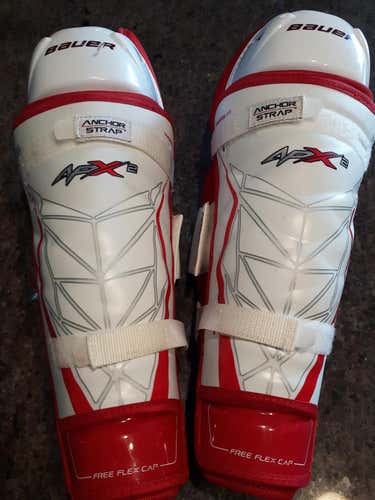 New Bauer Shin Pads Senior