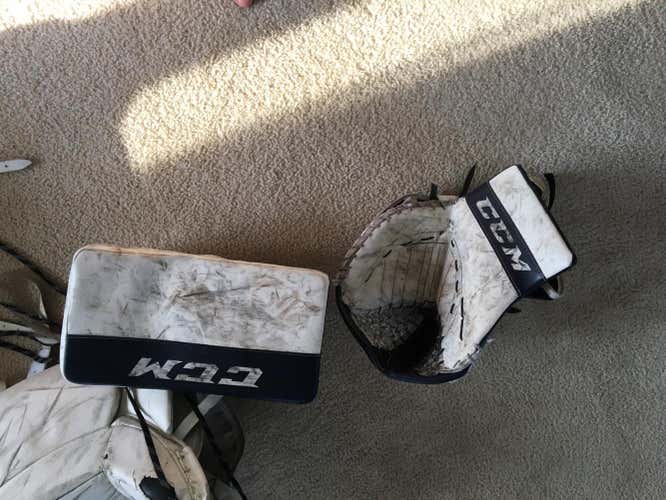 CCM 550 SR Goalie Glove & Blocker Regular Senior