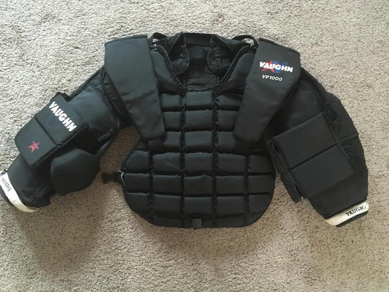 Vaughn VP1000 Goalie Chest Protector Senior