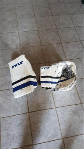Glove & Blocker set