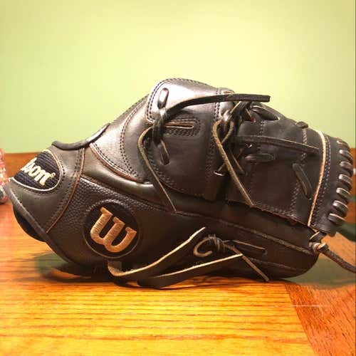 Used Wilson A2000 B2 For Sale Only $175 OBO