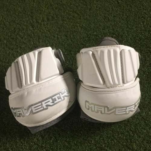 Maverik Max D Elbow Pads