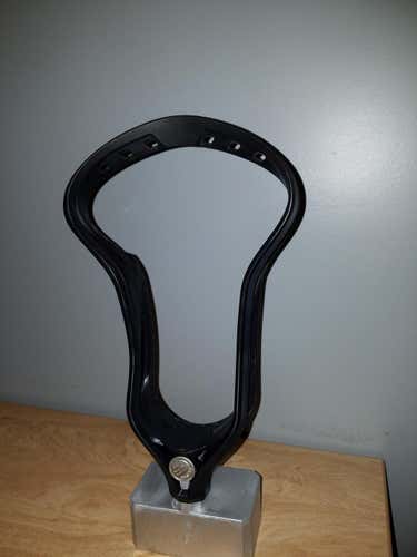Used black Maverik Kinetik Head