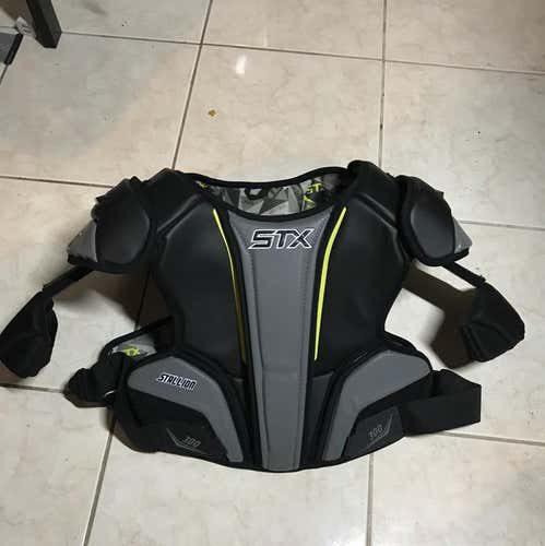 Stx Stallion 300 Shoulder Pads Size Large 9/10 Condition