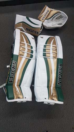 Vaughn Velocity 2000 pro pads,  Ventus LT98 Pro Gloves