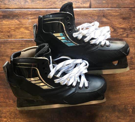 True / VH Footwear Goalie Skates Size 8D