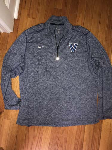 Like New Villanova Pullover