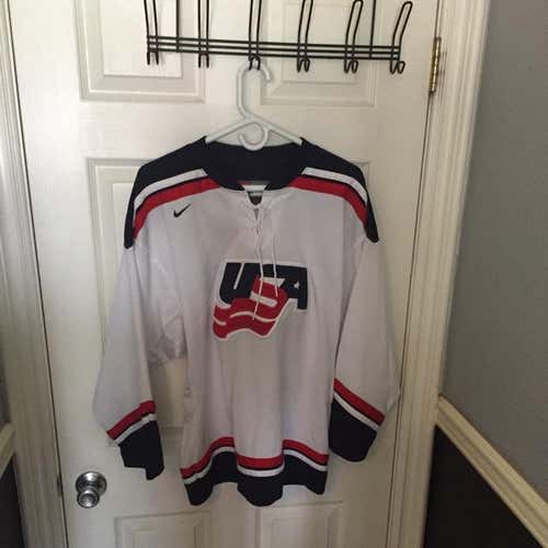 USA Jersey NIKE large