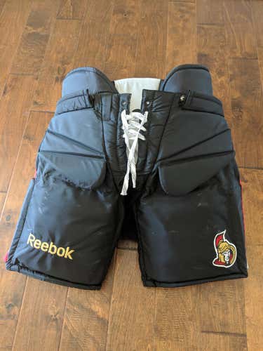 Ottawa Senators Reebok pro stock goalie pants large
