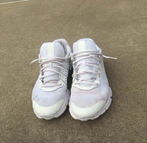 Under Armour Sneakers