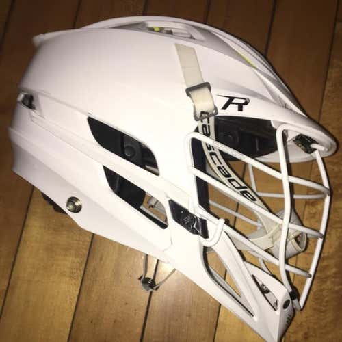 White Cascade R