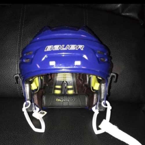 Blue Bauer Re-Akt