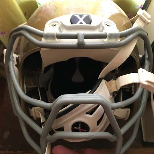 Gold Xenith X2E Adult Medium Football Helmet