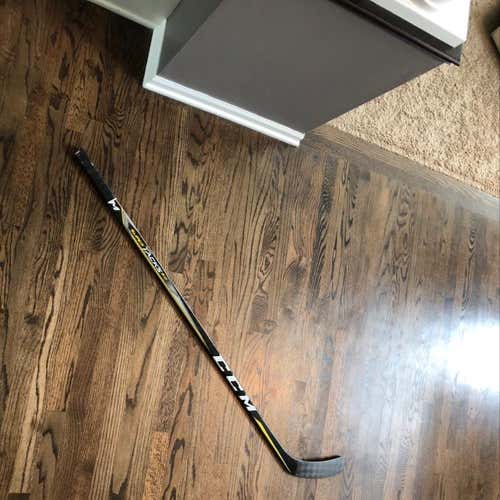 CCM Supertacks 2.0 65 Flex Mackinnon Grip