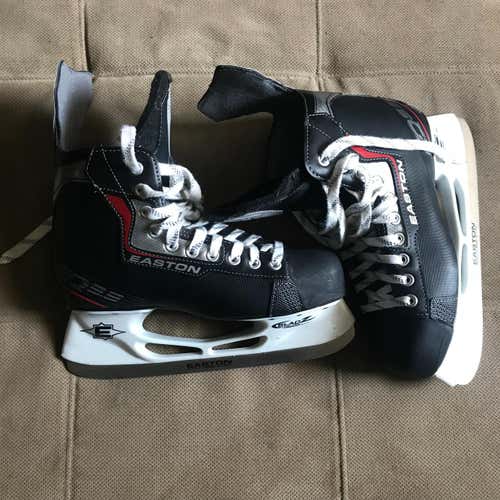 Easton Skates Senior Size 8