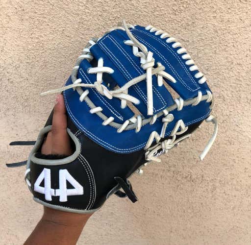 Custom 44 Pro Signature Series 1B Mitt 12”
