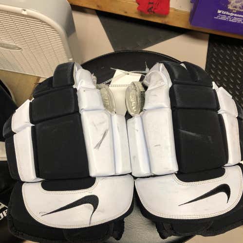 Nike Gloves 14”