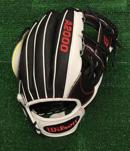 Wilson A2000 1787 11.75" SuperSkin Infield Baseball Glove - WTA20RB171787SS *No Trades*