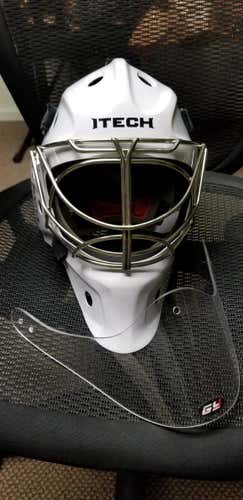 Itech NV7 PRO FIT 2 Goalie mask men's senior size Medium
