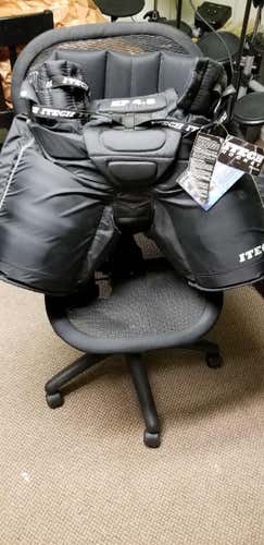 BRAND NEW ITECH 4.8 SENIOR GOALIE PANTS SIZE M ( fits like Large )