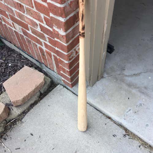 Wood Bat 33in Unmarked Brand