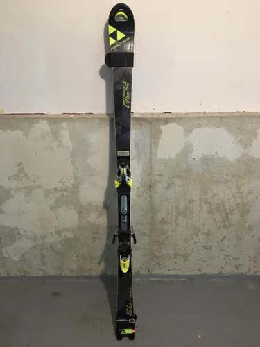 Fischer RC4 SL World Cup Skis - With bindings