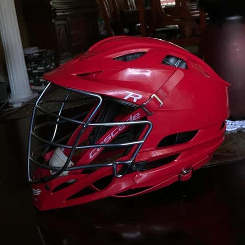 Red Cascade R