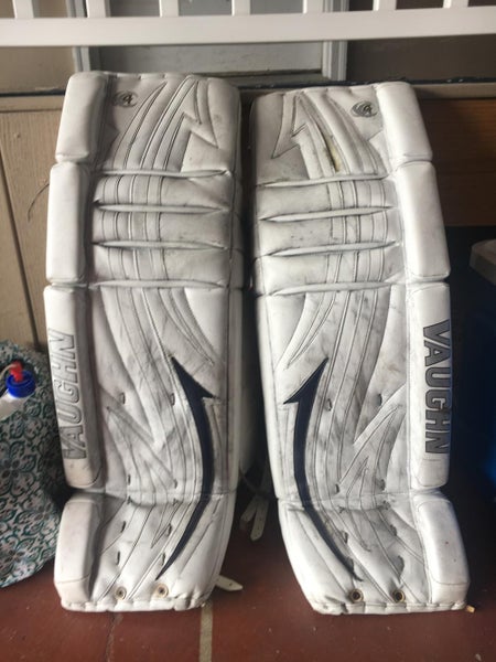 Vaughn Velocity V4 Goalie Leg Pads Senior