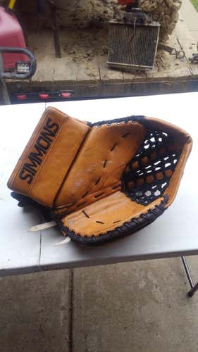 Simmons pro retro glove