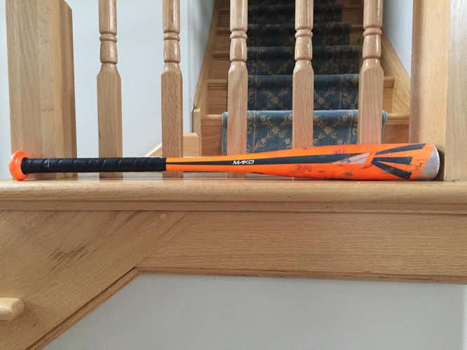 Easton Mako (COACH PITCH/T-BALL) Bat 26 in. 13 oz.