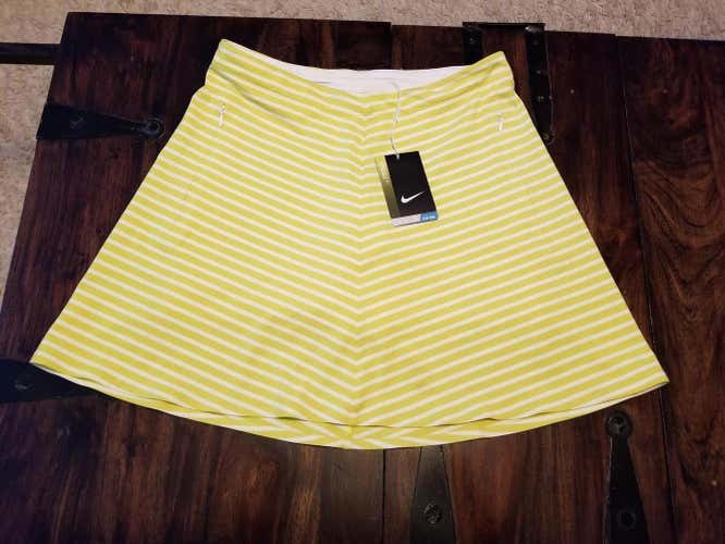 **MAKE AN OFFER** New Nike WOMEN'S Nike Golf Tour Performance Skirt