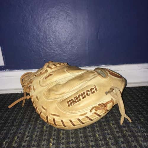 *GREAT CONDITION* Marucci Honor The Game Catchers Mitt