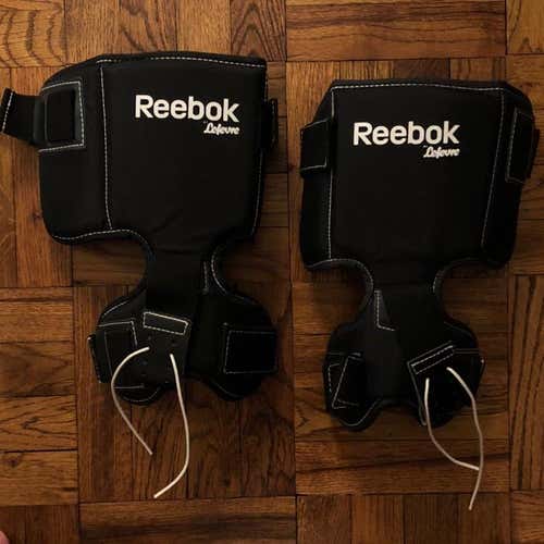 Reebok Goalie Knee Pads (attachable To Leg Pads)