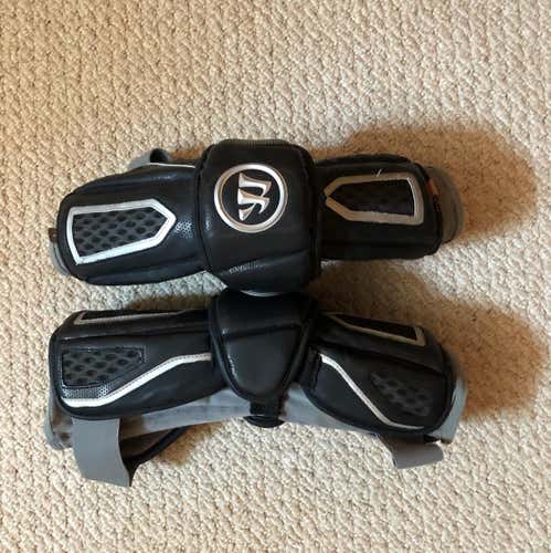 Warrior Evo Elbow Guards