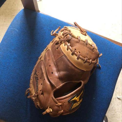 Mizuno Classic Pro