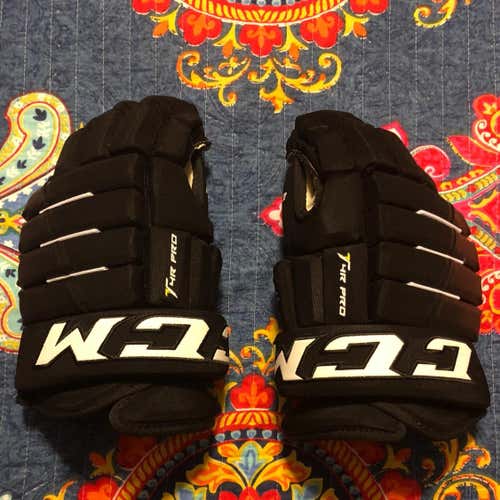 2017 15” CCM Tacks 4 Roll Pro