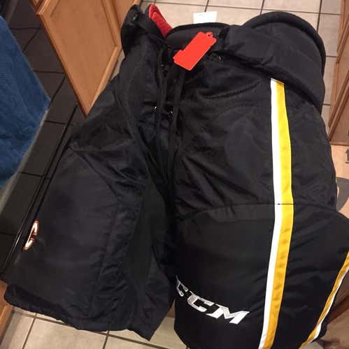 Calgary Flames HP45, Large