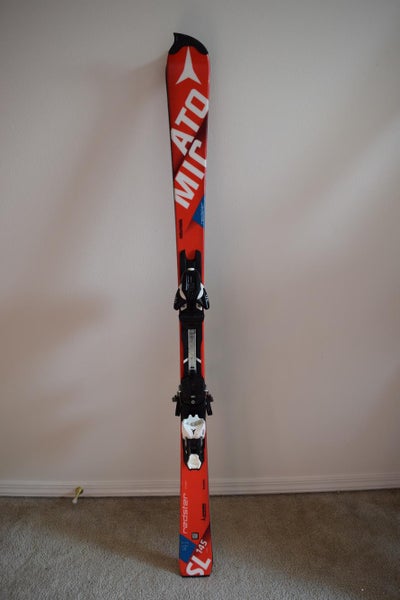 Atomic Slalom Skis w/ bindings