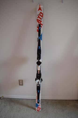 Atomic GS Skis w/ bindings
