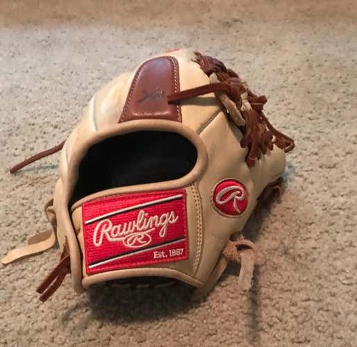 Rawlings Gold Glove 11.5”