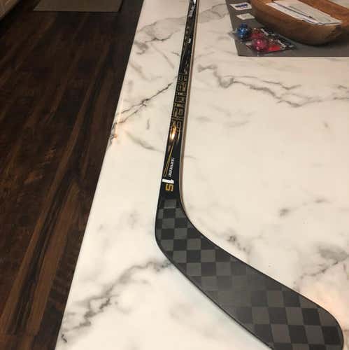 Bauer INT P92 67 Flex Non Grip (uncut) Price Drop