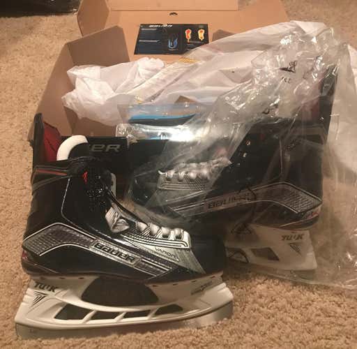 Brand New In Box Bauer Vapor 1X w/ Speed Plates - Size 8D