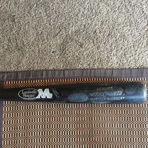 Louisville Slugger M9, Model P72
