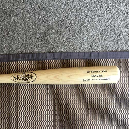 Louisville Slugger 3x Series Ash