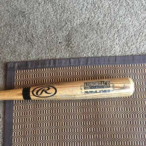 Rawlings Adirondack Youth Wood Bat