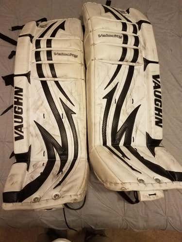 Vaughn Vaughn V4 Goalie Leg Pads Senior