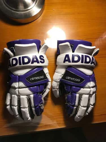 Holy Cross Adidas Freak Gloves