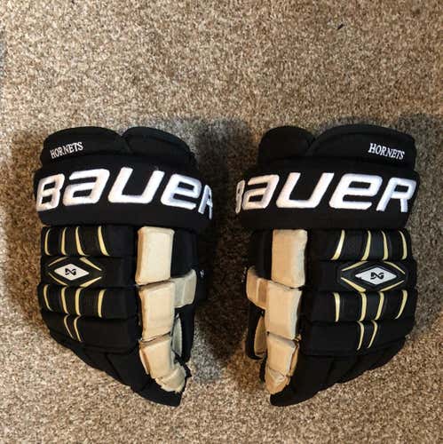 Bauer Nexus 1000 Custom Size 14