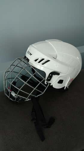 CCM FL-40 youth small helmet